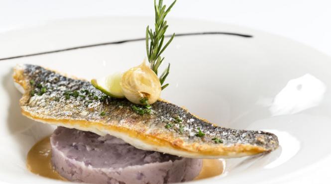 cele mai bune ierburi pentru carnea de peste