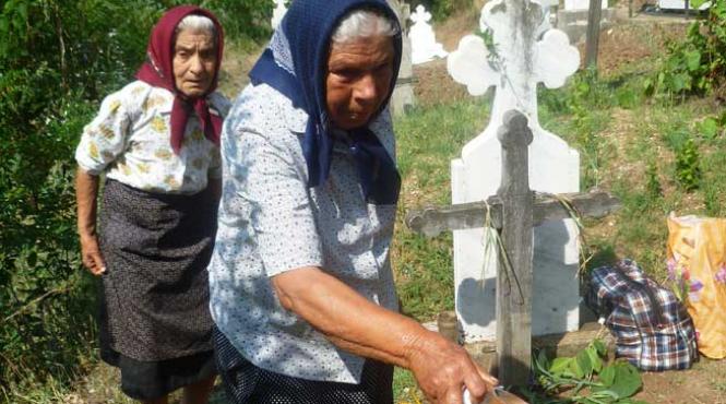 rusalce pogorarea sfantului duh zane malefice exorcizare calusari superstitii