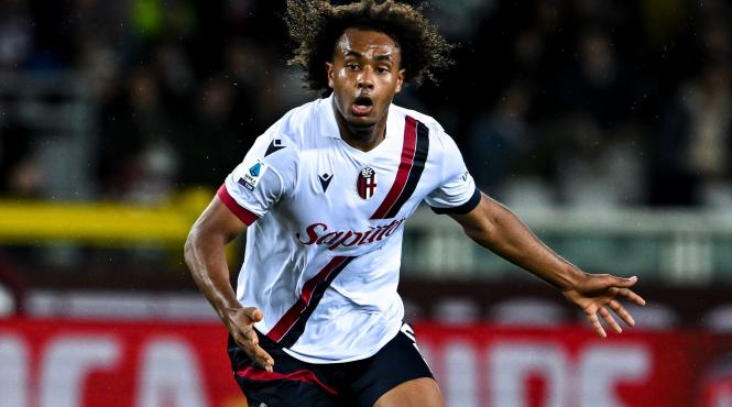 atacantul olandez joshua zirkzee transferat manchester united