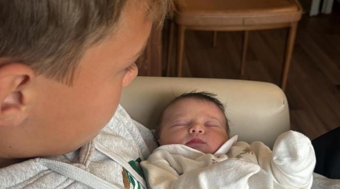 neymar tata treilea copil trei femei diferite amanda kimberlly