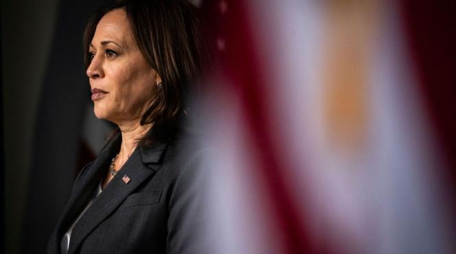 kamala harris avans donald trump sondaje opinie