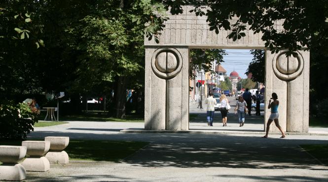 ciolacu monumentele incluse unesco tribut artistic profund operele brancusi