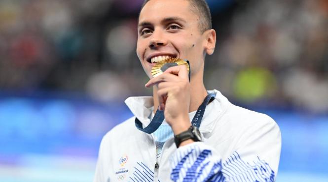 poveste david popovici