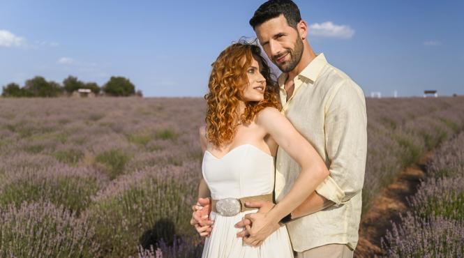 michaela prosan si adi nartea sunt protagonistii iubire cu parfum de lavanda un serial original semnat ruxandra ion