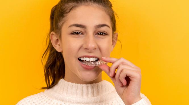 cat de eficient este aparatul dentar invizibil