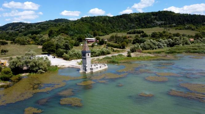 poveste reconstructie biserica mures scufundata comunisti