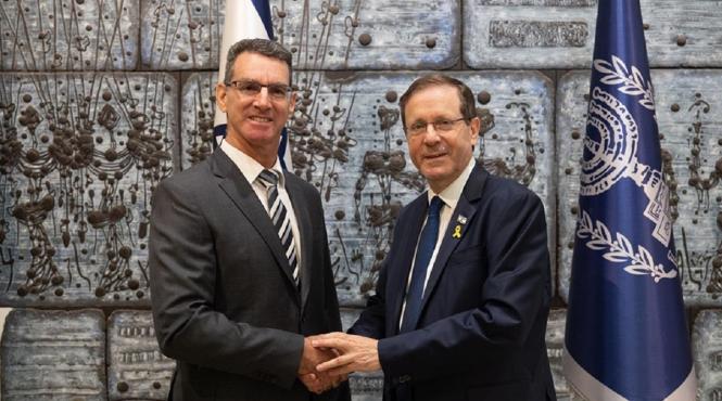 noul ambasador israel bucurest parintii bunicii nascuti romania