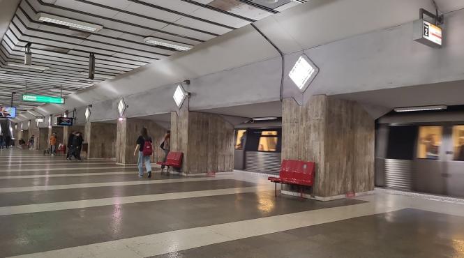 barbat 31 ani calea rulare statie metrou