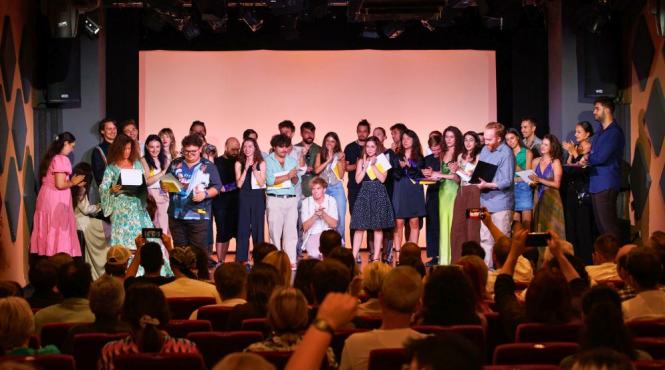 castigatori gala tanarului actor hop 2024