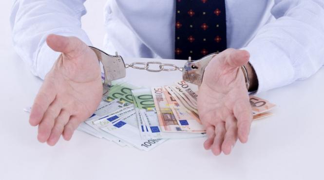 aproape un milion romani scapare datorii stat