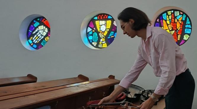 violonistul stefan aprodu castigator al concursului johannes brahms din austria