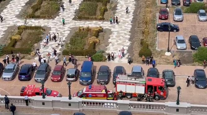 incendiu palatul parlamentului