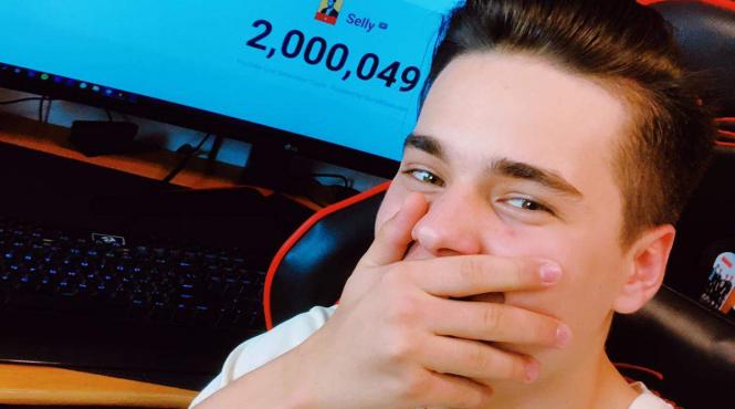 selly castigat suma uriasa 5 zile beach please