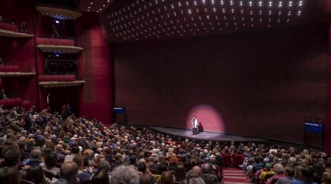 programul spectacolelor din cadrul festivalului national de teatru editia 34
