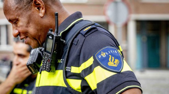 atac cu cutitul in rotterdam o persoana a murit si doua sunt ranite inclusiv atacatorul