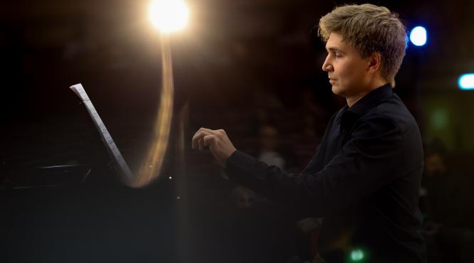 concursul international george enescu s au anuntat finalistii sectiunii de pian