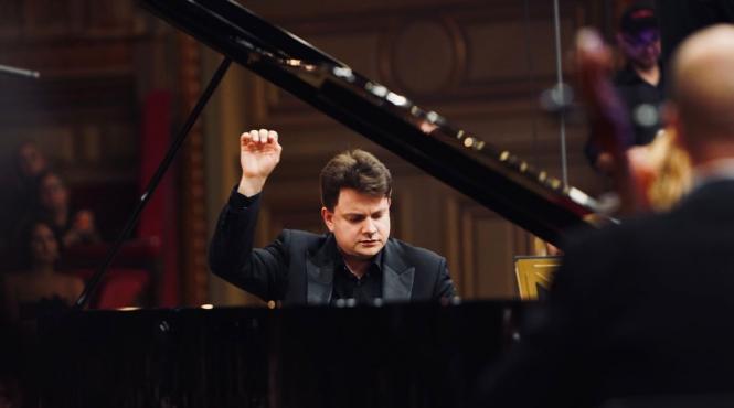 roman lopatynskyi din ucraina castiga concursul international george enescu 2024 sectiunea pian