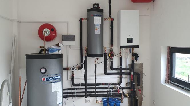 cum te ajuta o pompa de caldura aer apa sa reduci amprenta de carbon si sa contribui la un viitor mai verde in timp ce te bucuri de confort tot anul