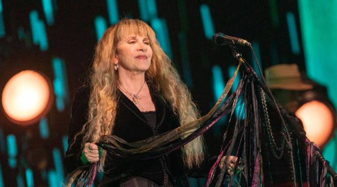 celebra stevie nicks piesa manifest dreptul avort fleetwood mac