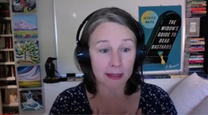 gest socant femeie inselata sot mort