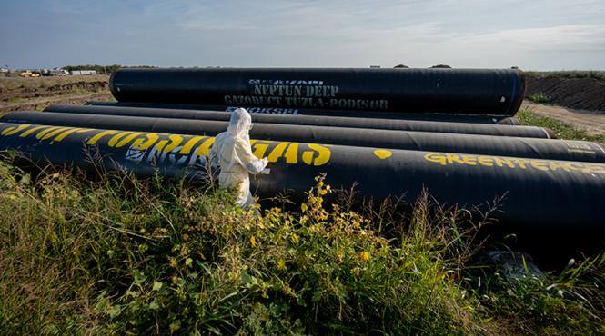 greenpeace razboi gaze marea neagra