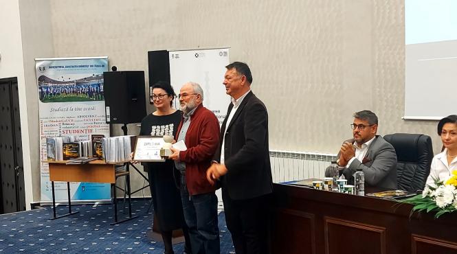 premiul national constantin brancusi 2023 decernat de icr sculptorului dinu campeanu la targu jiu