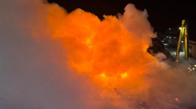 incendiu centru colectare fier vechi portul murfaltlar