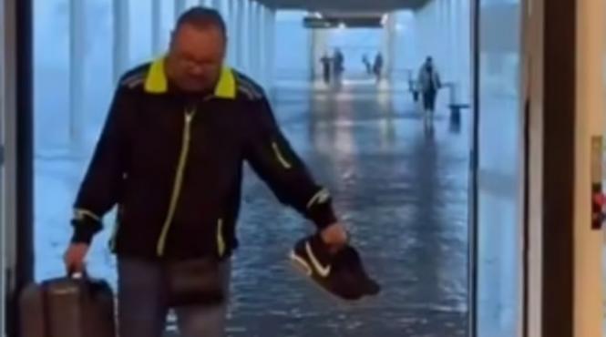 inundatii barcelona aeroport zboruri deviate drumuri blocate spania