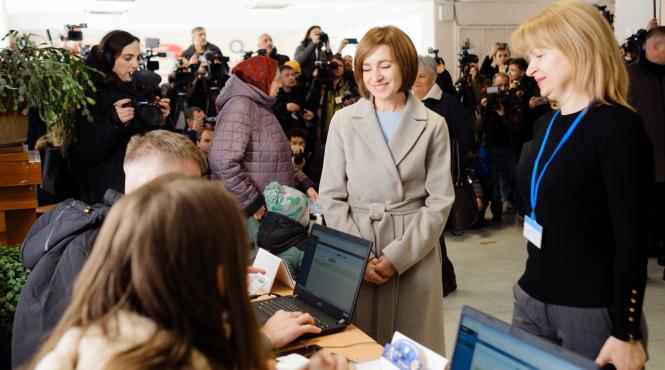 maia sandu castiga alegeri iohannis ciolacu felicitari republica moldova