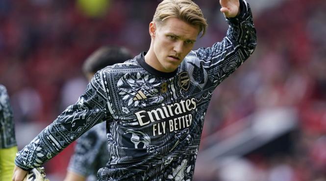 odegaard capitanul lui arsenal s a casatorit in secret in norvegia cu partenera sa helene spilling