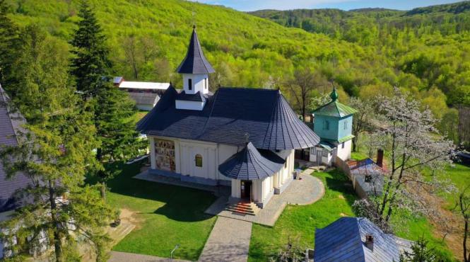 botosani tinut sfinti manastiri