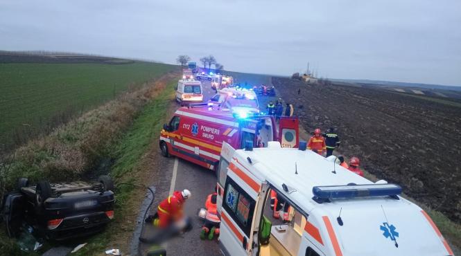 accident suceava incarcerat morti