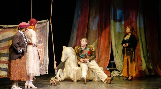 peste 1 500 de spectatori au participat la cea de a xi a editie a festivalului saptamana teatrului tanar