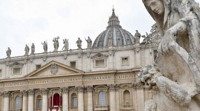 vaticanul adopta indeligenta artificiala sute de mii imagini baslica sfantul petru