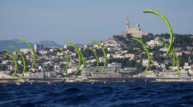 marsilia cartier intreg incalzit apa mare