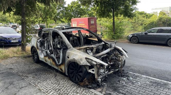 arsi vii tesla usile masinii blocate