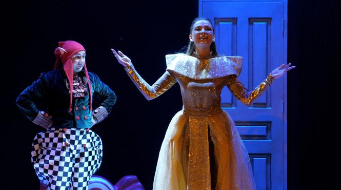 maya si elfie o poveste de craciun ajunge la teatrul bulandra