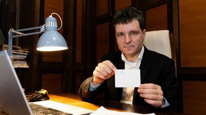 peste 60 raspunsuri da cele trei intrebari referendum