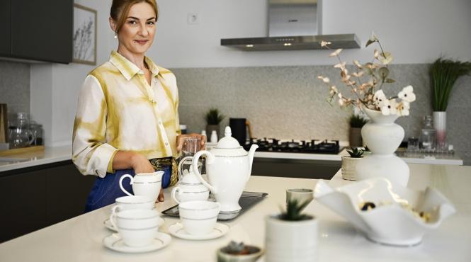 nume noi se alatura distrubutiei serialului original ana mi ai fost scrisa in adn ioana flora in rol de menajera in noul serial de la antena 1