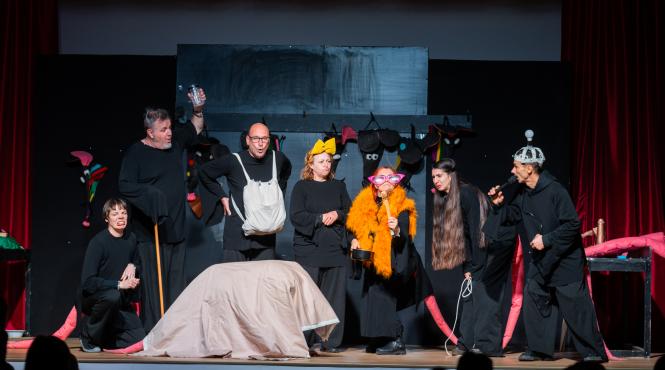 turneul legenda din hamelin o posibila istorie a sasilor peste 750 de elevi din judetul sibiu s au bucurat de teatru