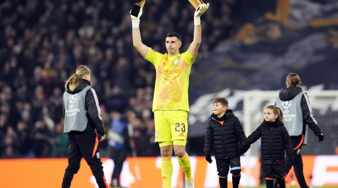 portarul aston villa cea mai buna parada meciul nottingham forest