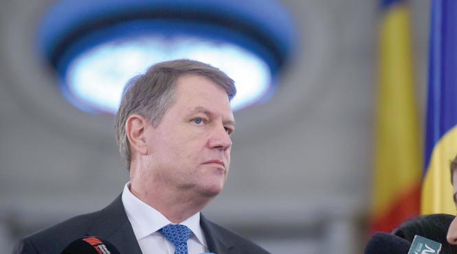 administratia prezidentiala achizitii produse de protocol agende personalizate flori coroane