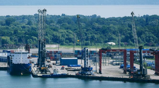 nava federatiei ruse scufundata marea mediterana transporta arme siria