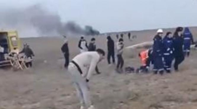 accident aviatic kazahstan ambii piloti murit peste 35 pasageri supravietuit