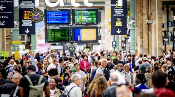 trafic feroviar grav afectat intre londra paris tren defect