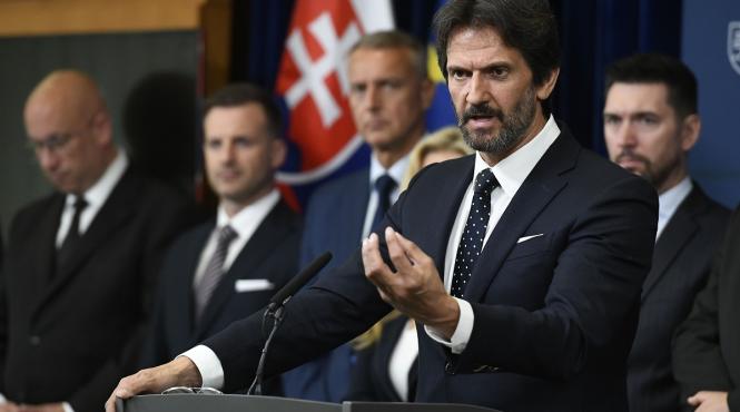 ministrul slovac al apararii ucraina cedare teritoriu
