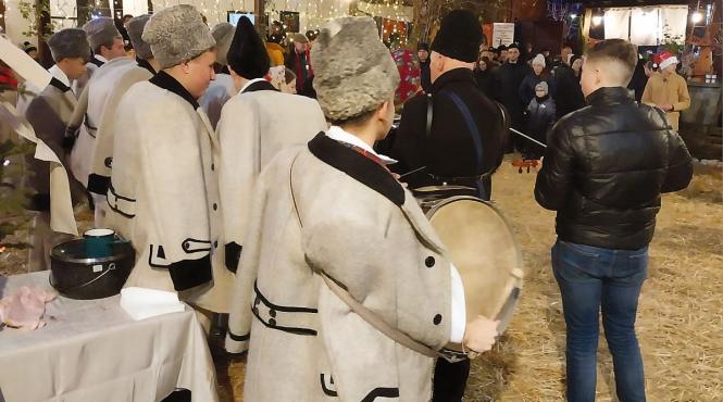 sorcova plugusorul intre obiceiurile anului agrar si crestinism