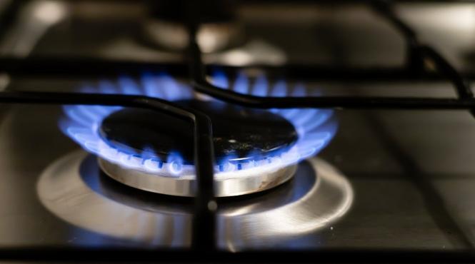 aei gaze energie electrica pret