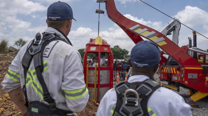 zama zamas bilant asediu mine ilegale aur