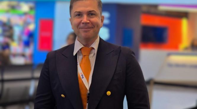 de la new york la bucuresti in timp record doar 7 ore si 46 de minute